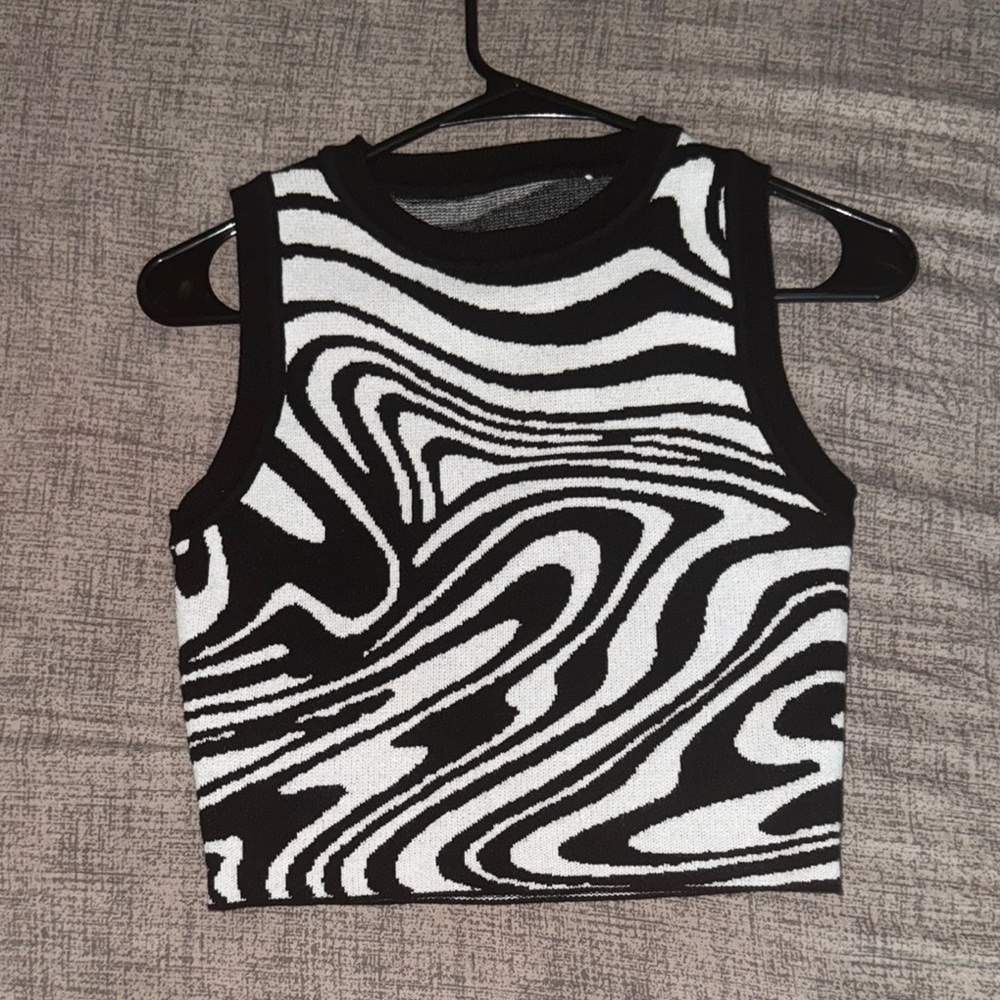 Black and White Swirl Pattern Vest Top